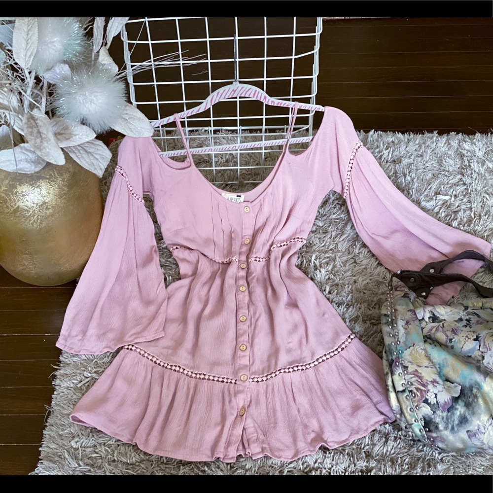 LA Hearts cold shoulder Tier Top